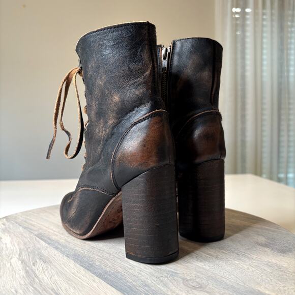 Freebird Holis Boots Women's Black Distressed Leather Lace Up Ankle Booties Sz 7 - Picture 6 of 11
